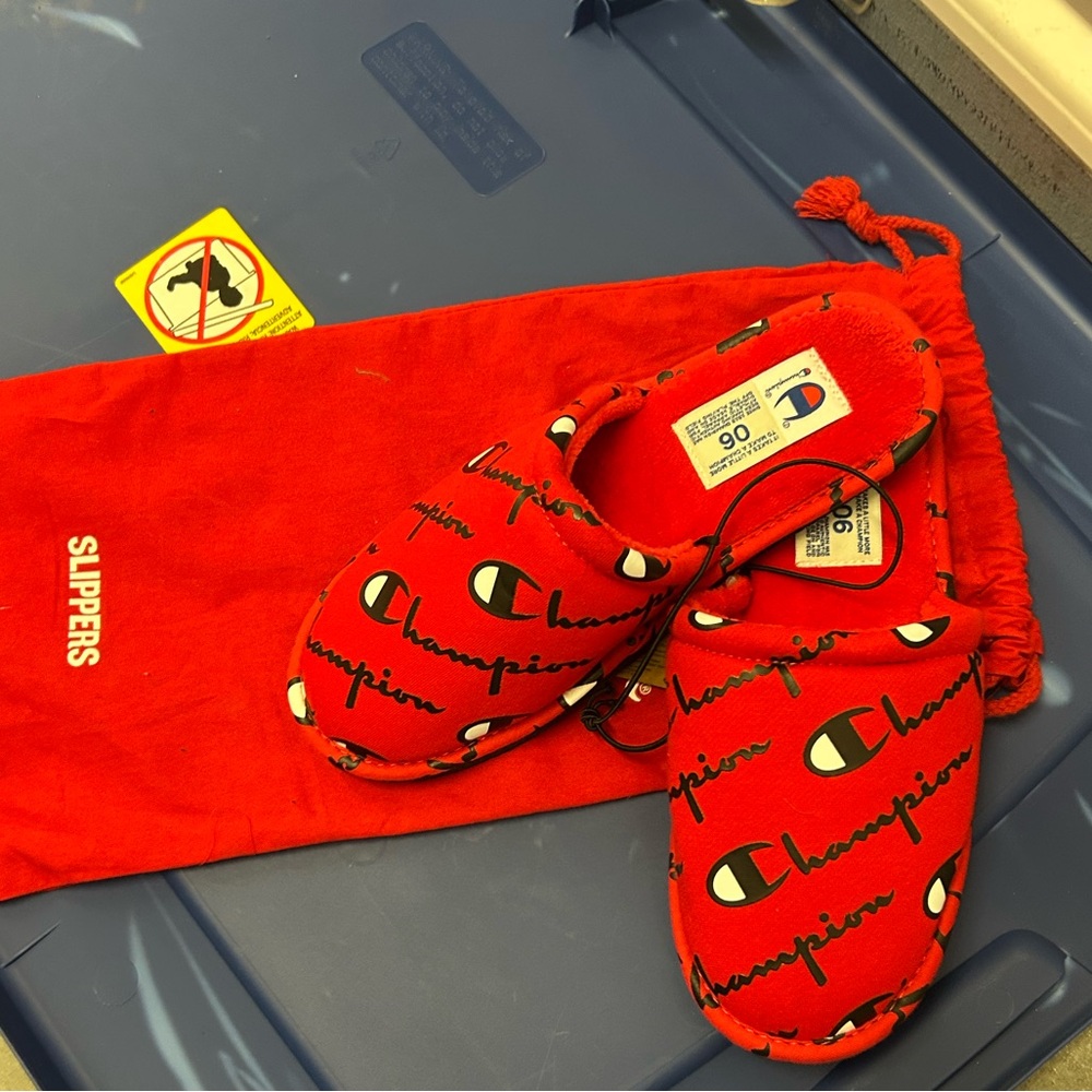 Champion Red Logo Slippers with Bag